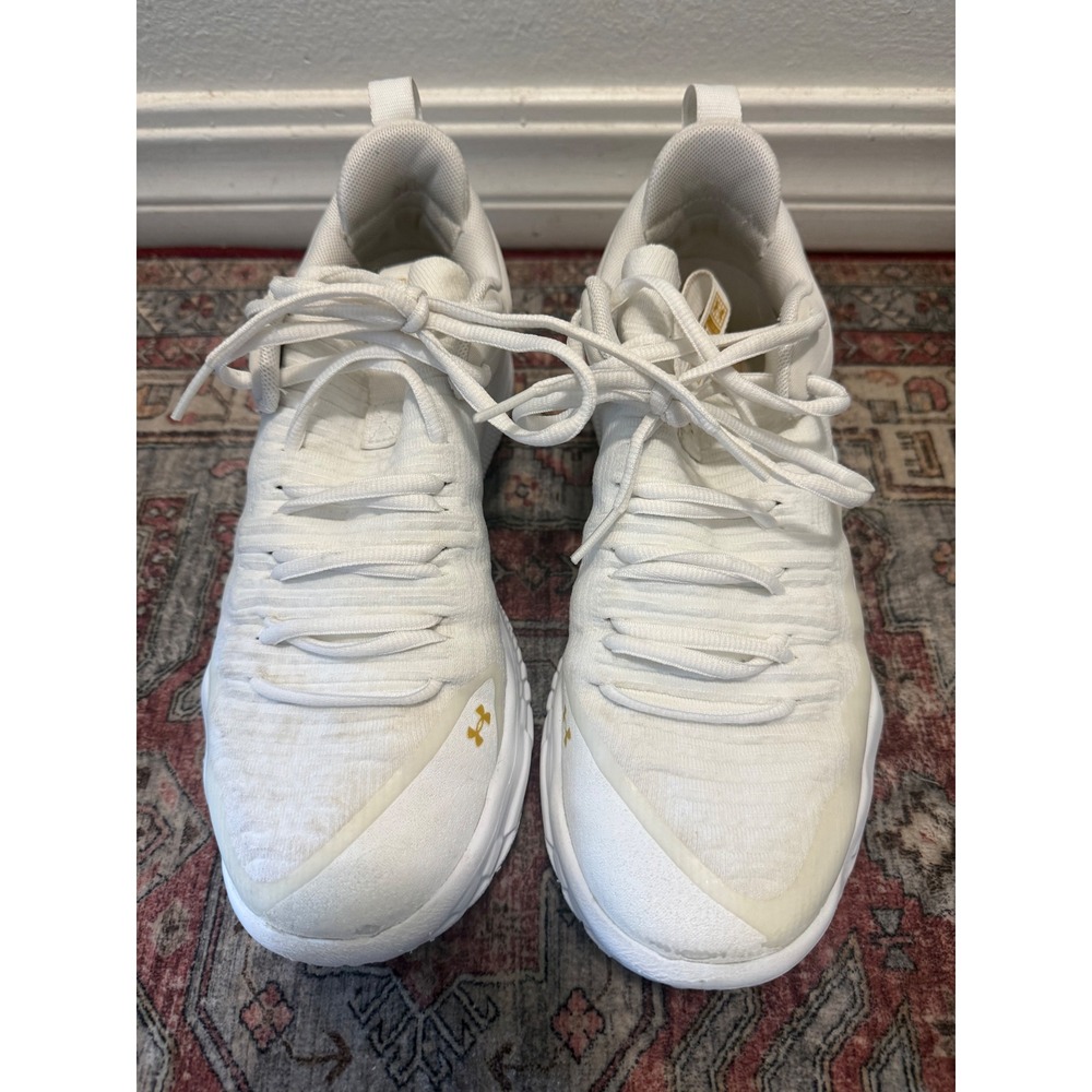 Under Armour Flow Breakthru 4 Basketball Shoes White Gold 3027084-100 Mens 10